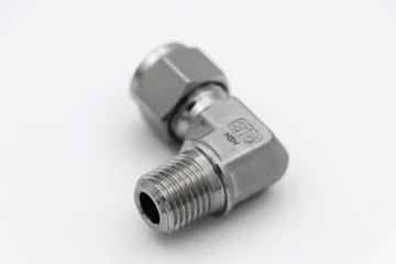 31746