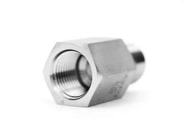 32100